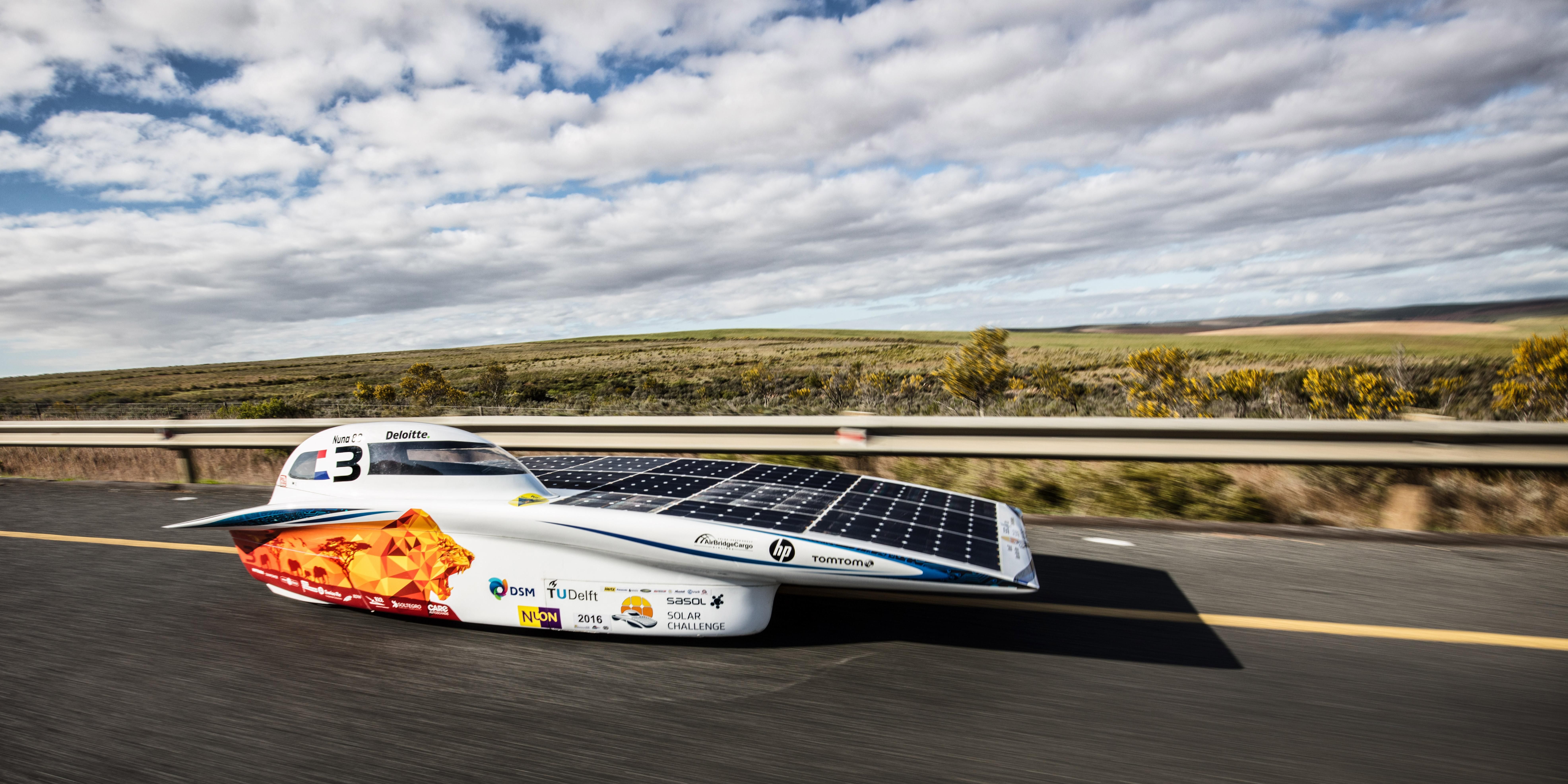 How Dropbox is helping build the most efficient solar car in the world_social_edit.jpg